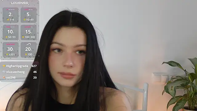 Snapshot of CherryJ_ chatting on 01/19/25, 10:50 CherryJ online show from 01/19/25, 10:50
