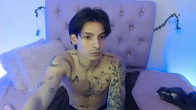 Apolo Hidalgo01 online show from 01/26/25, 03:38