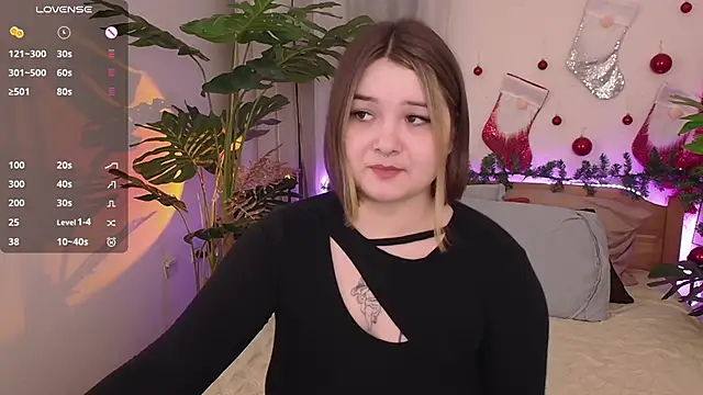 Snapshot of Alice_Walters chatting on 01/11/25, 04:57 Alice Walters online show from 01/11/25, 04:57