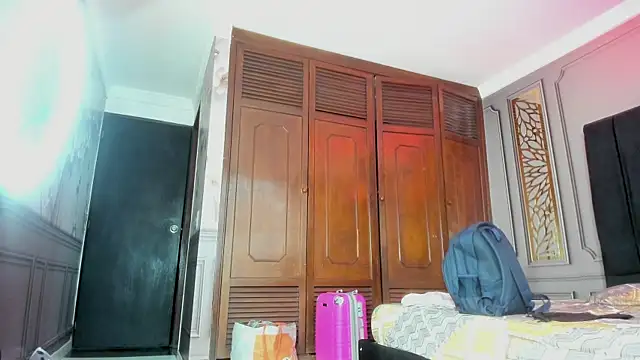 mature bigass   online show from 03/19/25, 08:54