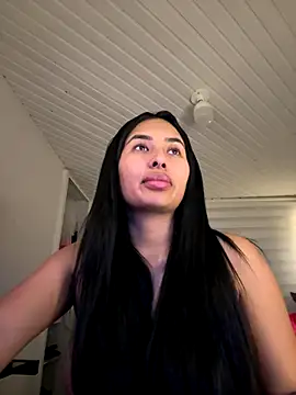 Anily Lovely online show from 11/17/25, 10:15