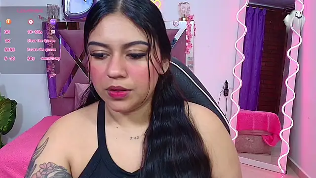 Snapshot of kendra_tay chatting on 11/08/25, 03:29 kendra tay online show from 11/08/25, 03:29