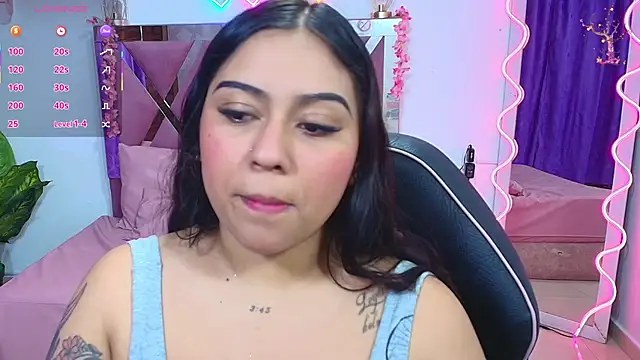 Snapshot of kendra_tay chatting on 11/18/25, 03:12 kendra tay online show from 11/18/25, 03:12