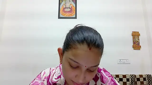 Aleena Rai online show from 10/06/25, 06:49