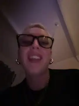 Snapshot of Barbie_26 chatting on 01/09/25, 10:31 Barbie 26 online show from 01/09/25, 10:31