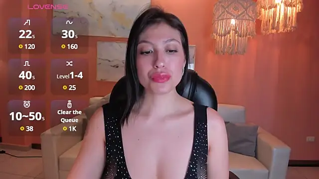 Snapshot of IrinaPortman chatting on 02/23/25, 12:27 IrinaPortman online show from 02/23/25, 12:27