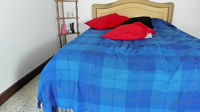 Iivana 19 online show from 01/31/25, 10:21