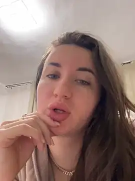 Snapshot of Lorennameliyy chatting on 01/23/25, 04:30 Lorennameliyy online show from 01/23/25, 04:30