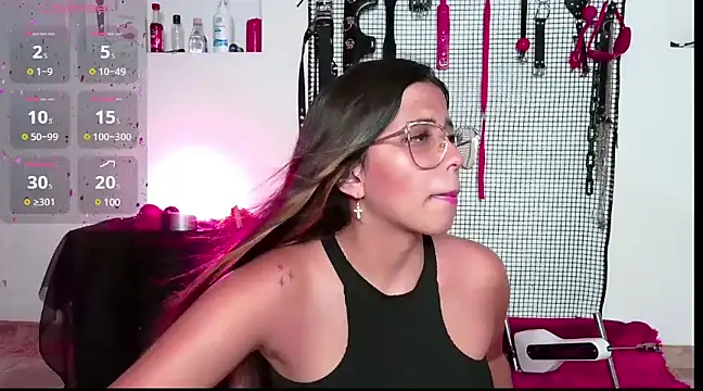 Megaan Greey online show from 01/09/25, 02:01