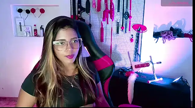 Megaan Greey online show from 01/28/25, 12:22