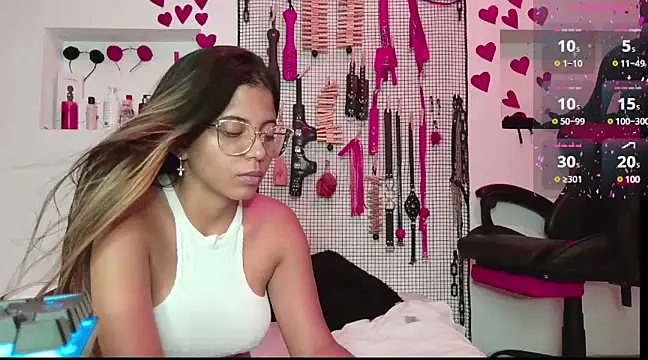 Megaan Greey online show from 03/06/25, 01:37