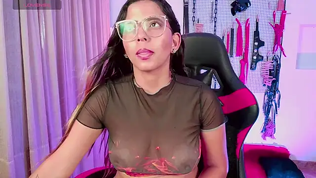 Megaan Greey online show from 10/06/25, 02:36