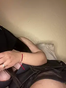 Cameelia online show from 01/15/25, 01:02