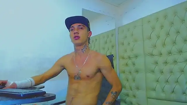 HannibalLester online show from 01/27/25, 12:58