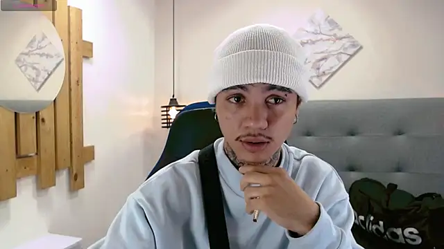 HannibalLester online show from 03/03/25, 03:19