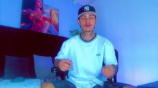 HannibalLester online show from 11/01/25, 04:47