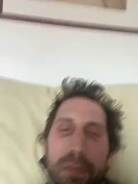 Snapshot of mackshaft4711 chatting on 01/12/25, 07:10 mackshaft4711 online show from 01/12/25, 07:10