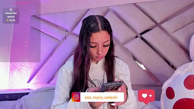 Snapshot of sadashi_moon_ chatting on 10/31/25, 12:17 sadashi moon online show from 10/31/25, 12:17