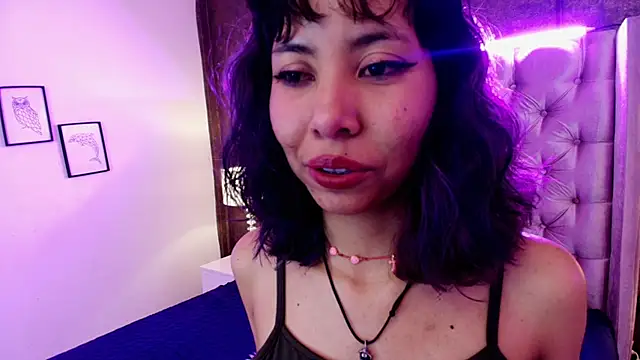 Akane Uwu online show from 02/17/25, 12:38