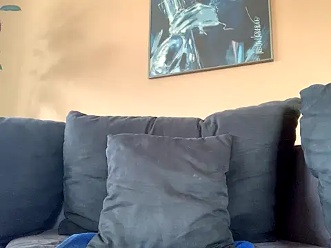 Bula94193 online show from 11/03/25, 10:49