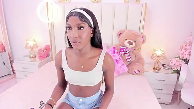 evangelin ts online show from 10/12/25, 01:43