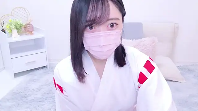 Snapshot of Yurie_ chatting on 12/30/24, 02:09 Yurie  online show from 12/30/24, 02:09