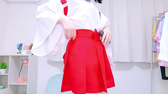 Snapshot of Yurie_ chatting on 01/05/25, 02:17 Yurie  online show from 01/05/25, 02:17