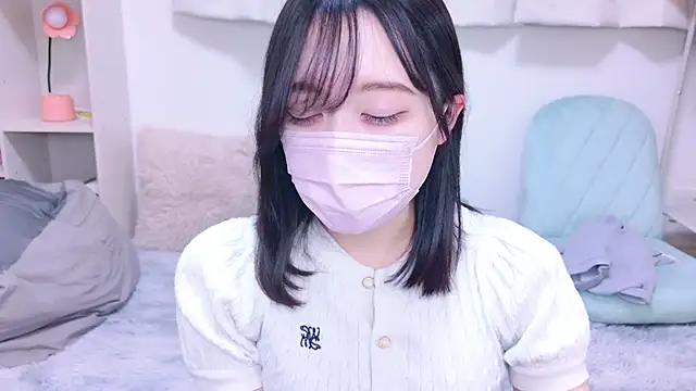 Snapshot of Yurie_ chatting on 02/09/25, 06:22 Yurie  online show from 02/09/25, 06:22