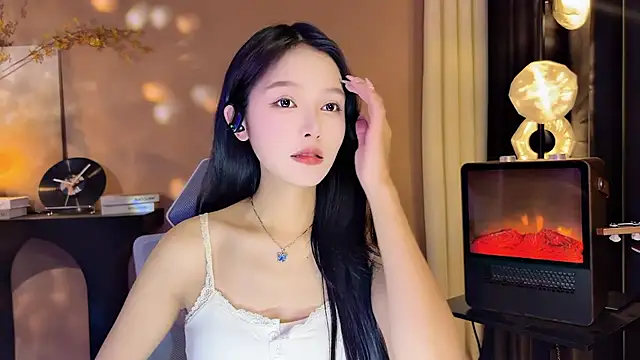 xiaodaibabyy online show from 12/09/24, 02:39