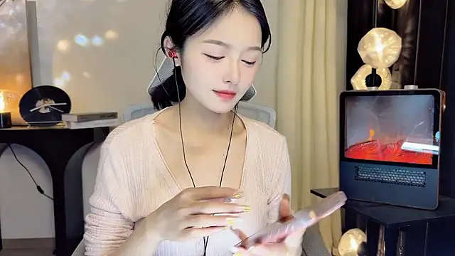 xiaodaibabyy online show from 02/10/25, 07:28