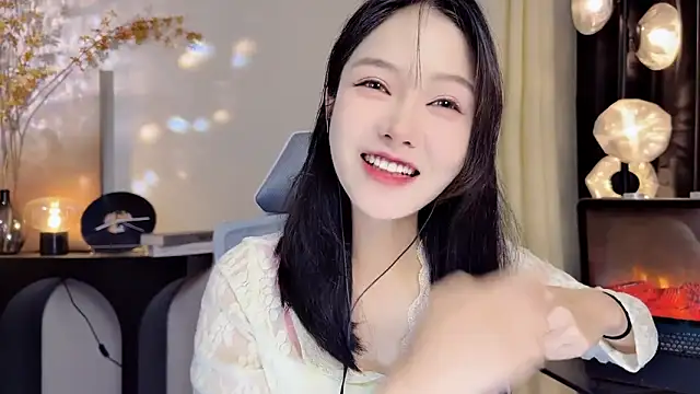 xiaodaibabyy online show from 02/14/25, 02:12