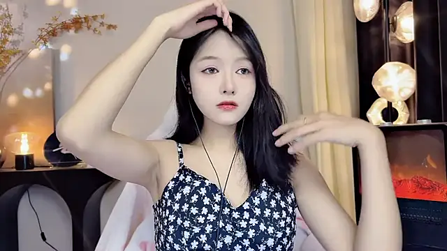 xiaodaibabyy online show from 03/01/25, 01:51