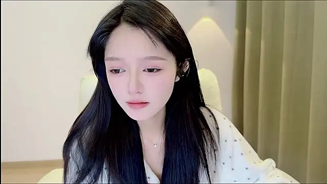 xiaodaibabyy online show from 11/09/25, 07:39