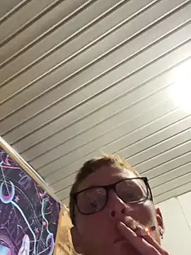 luv2cum7491 online show from 10/04/25, 12:52