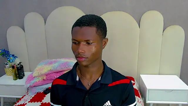 Snapshot of joel_blackcock chatting on 11/01/25, 03:03 joel blackcock online show from 11/01/25, 03:03