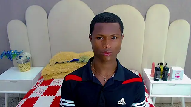 Snapshot of joel_blackcock chatting on 11/13/25, 03:55 joel blackcock online show from 11/13/25, 03:55