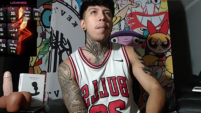 Nickhot0609 online show from 12/11/24, 10:16