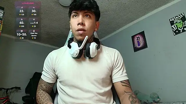 Nickhot0609 online show from 10/16/25, 01:50