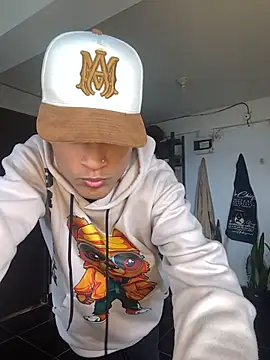 Edward Milleer online show from 10/27/25, 04:11