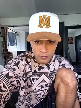 Edward Milleer online show from 11/03/25, 04:30