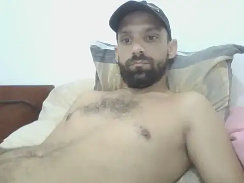 ubermaluco1 online show from 02/02/25, 07:46