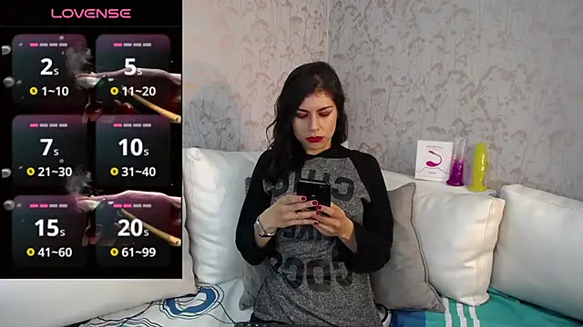 Snapshot of Melodi_Roux chatting on 03/05/25, 01:39 Melodi Roux online show from 03/05/25, 01:39