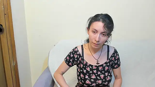 Snapshot of Electraa_fox chatting on 09/17/25, 03:41 Electraa fox online show from 09/17/25, 03:41
