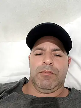 Marciogrei online show from 10/21/25, 06:08