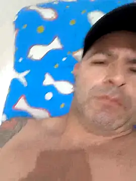 Marciogrei online show from 10/28/25, 01:14