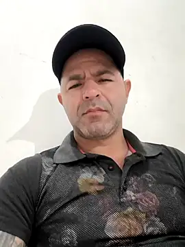 Marciogrei online show from 10/29/25, 07:04