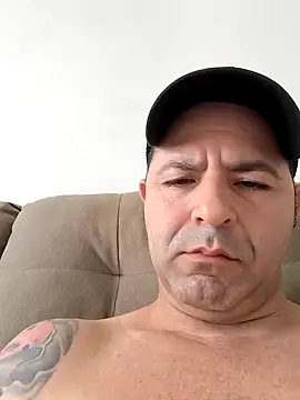 Marciogrei online show from 11/17/25, 08:03