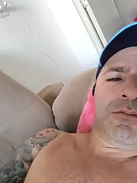 Marciogrei online show from 11/25/25, 09:04