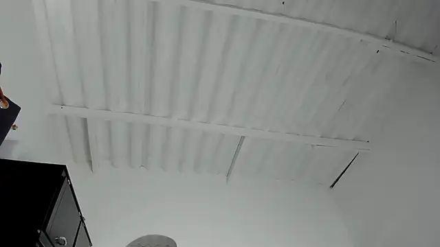 Snapshot of MattDevon chatting on 10/31/25, 09:16 MattDevon online show from 10/31/25, 09:16