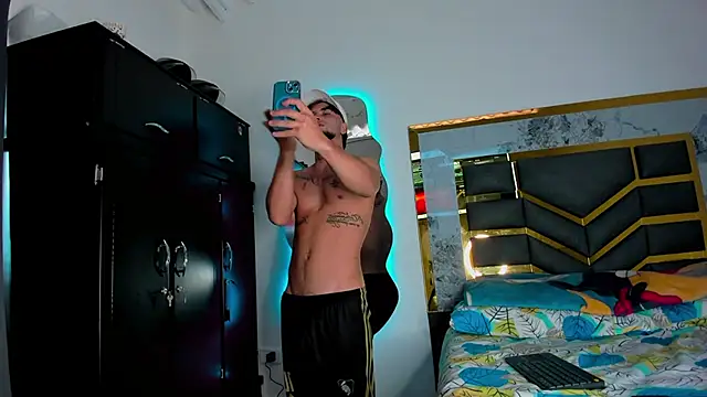 Snapshot of MattDevon chatting on 11/04/25, 08:41 MattDevon online show from 11/04/25, 08:41